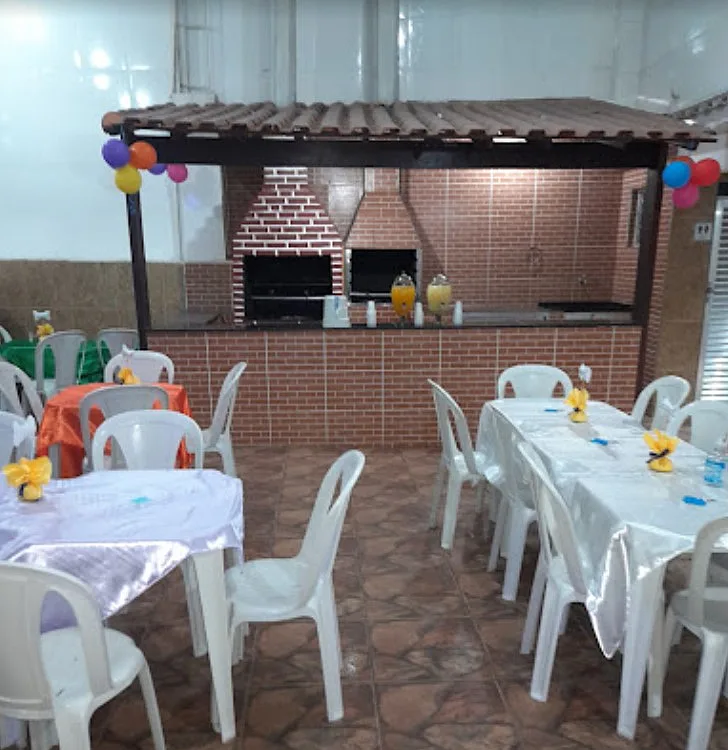 Salão De Festas Sobe e Desce